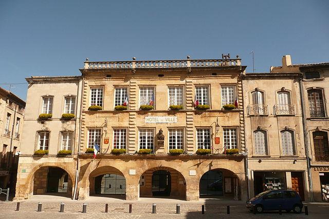 Bagnols-sur-Ceze/immobilier/CENTURY21 La Big/Bagnols sur ceze hotel de ville mairie