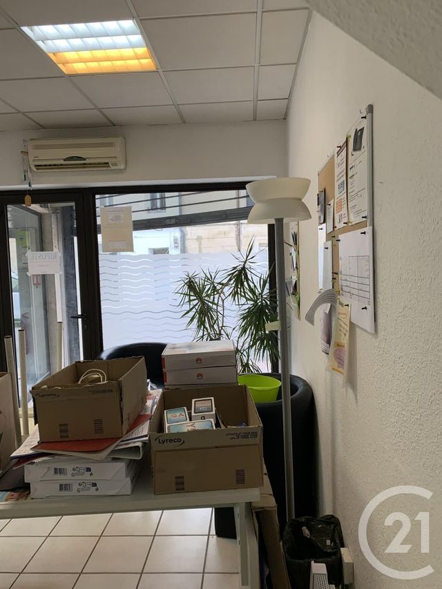 Appartement Local à louer - 3 pièces - 95.0 m2 - BAGNOLS SUR CEZE - 30 - LANGUEDOC-ROUSSILLON - Century 21 La Big