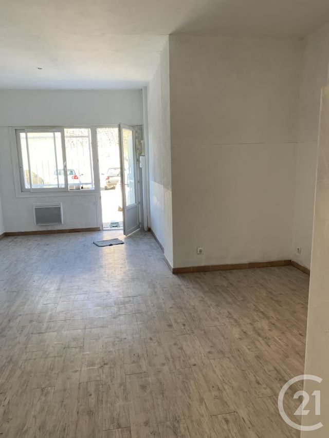 Appartement Studio à louer - 1 pièce - 31.0 m2 - BAGNOLS SUR CEZE - 30 - LANGUEDOC-ROUSSILLON - Century 21 La Big