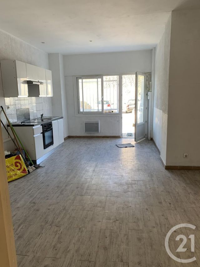 Appartement Studio à louer - 1 pièce - 31.0 m2 - BAGNOLS SUR CEZE - 30 - LANGUEDOC-ROUSSILLON - Century 21 La Big
