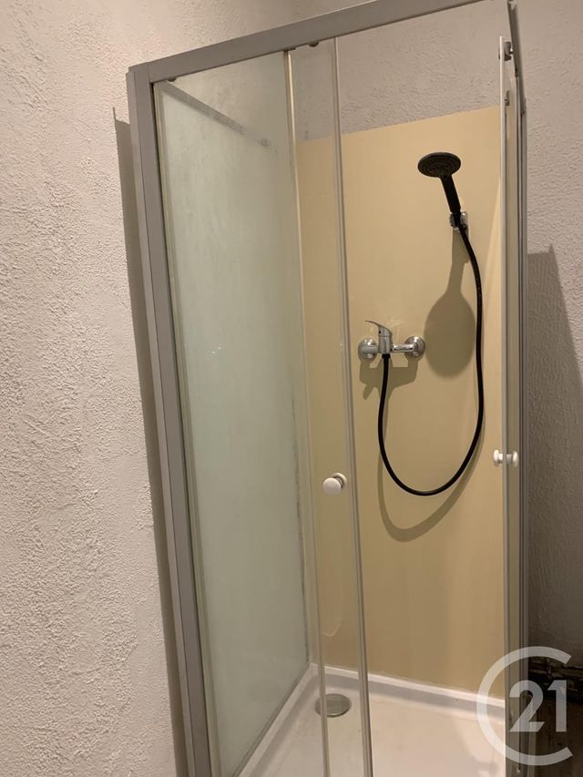 Appartement Studio à louer - 1 pièce - 31.0 m2 - BAGNOLS SUR CEZE - 30 - LANGUEDOC-ROUSSILLON - Century 21 La Big