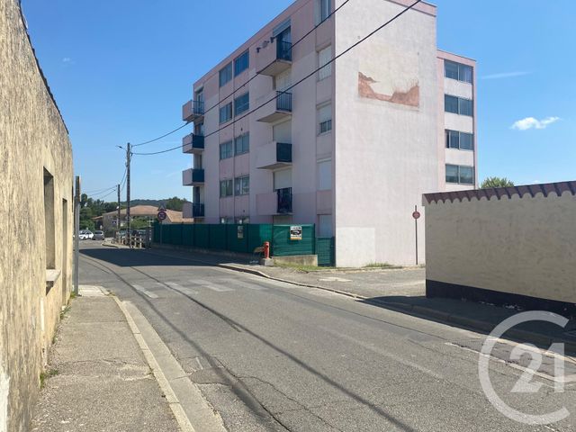 Afficher la photo en grand Appartement F3 à vendre - 3 pièces - 68.12 m2 - BAGNOLS SUR CEZE - 30 - LANGUEDOC-ROUSSILLON - Century 21 La Big