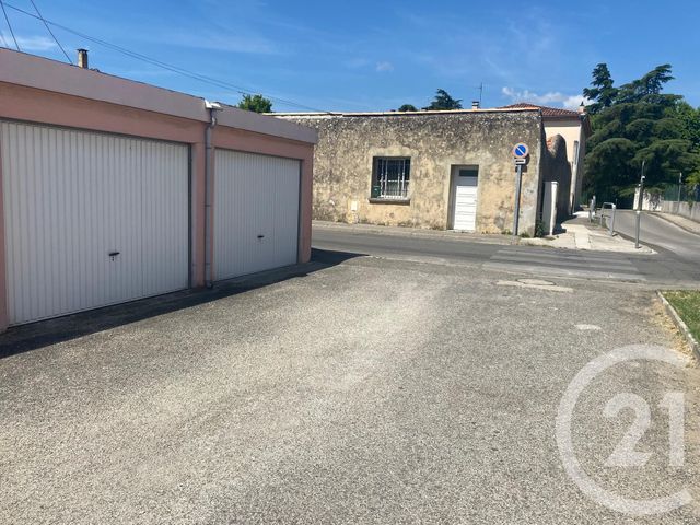 Afficher la photo en grand Appartement F3 à vendre - 3 pièces - 68.12 m2 - BAGNOLS SUR CEZE - 30 - LANGUEDOC-ROUSSILLON - Century 21 La Big