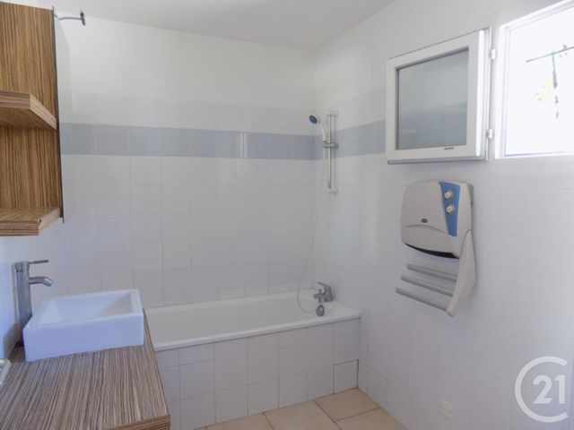 Afficher la photo en grand maison à vendre - 3 pièces - 68.59 m2 - BAGNOLS SUR CEZE - 30 - LANGUEDOC-ROUSSILLON - Century 21 La Big