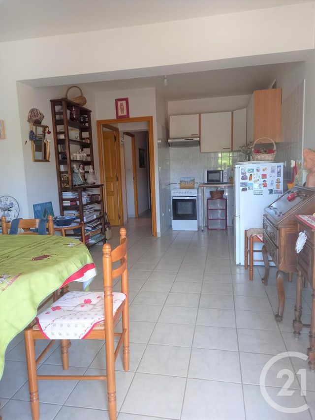 Afficher la photo en grand Appartement F3 à louer - 3 pièces - 65.0 m2 - CAVILLARGUES - 30 - LANGUEDOC-ROUSSILLON - Century 21 La Big