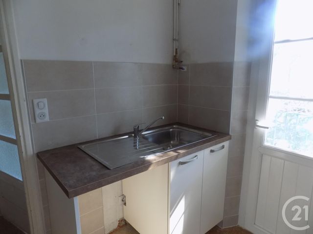 appartement à louer - 3 pièces - 54.0 m2 - BAGNOLS SUR CEZE - 30 - LANGUEDOC-ROUSSILLON - Century 21 La Big appartement à louer - 3 pièces - 54.0 m2 - BAGNOLS SUR CEZE - 30 - LANGUEDOC-ROUSSILLON - Century 21 La Big