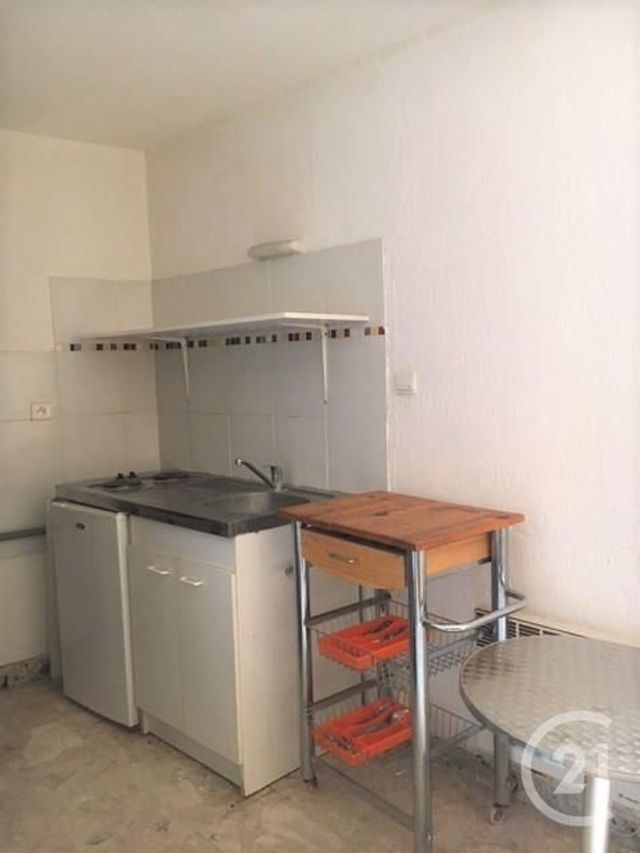 appartement à louer - 2 pièces - 16.0 m2 - ST ETIENNE DES SORTS - 30 - LANGUEDOC-ROUSSILLON - Century 21 La Big appartement à louer - 2 pièces - 16.0 m2 - ST ETIENNE DES SORTS - 30 - LANGUEDOC-ROUSSILLON - Century 21 La Big