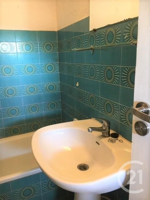 Studio à louer - 1 pièce - 16.0 m2 - ST ETIENNE DES SORTS - 30 - LANGUEDOC-ROUSSILLON - Century 21 La Big Studio à louer - 1 pièce - 16.0 m2 - ST ETIENNE DES SORTS - 30 - LANGUEDOC-ROUSSILLON - Century 21 La Big