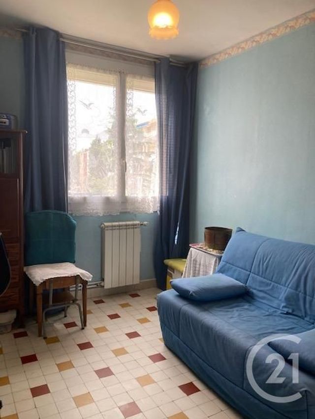 Appartement F4 à vendre - 4 pièces - 65.79 m2 - BAGNOLS SUR CEZE - 30 - LANGUEDOC-ROUSSILLON - Century 21 La Big Appartement F4 à vendre - 4 pièces - 65.79 m2 - BAGNOLS SUR CEZE - 30 - LANGUEDOC-ROUSSILLON - Century 21 La Big
