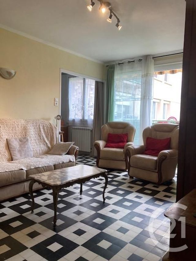 Appartement F4 à vendre - 4 pièces - 65.79 m2 - BAGNOLS SUR CEZE - 30 - LANGUEDOC-ROUSSILLON - Century 21 La Big Appartement F4 à vendre - 4 pièces - 65.79 m2 - BAGNOLS SUR CEZE - 30 - LANGUEDOC-ROUSSILLON - Century 21 La Big