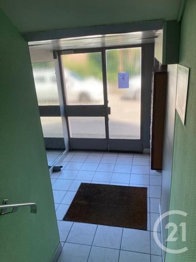 Appartement F4 à vendre - 4 pièces - 65.79 m2 - BAGNOLS SUR CEZE - 30 - LANGUEDOC-ROUSSILLON - Century 21 La Big Appartement F4 à vendre - 4 pièces - 65.79 m2 - BAGNOLS SUR CEZE - 30 - LANGUEDOC-ROUSSILLON - Century 21 La Big