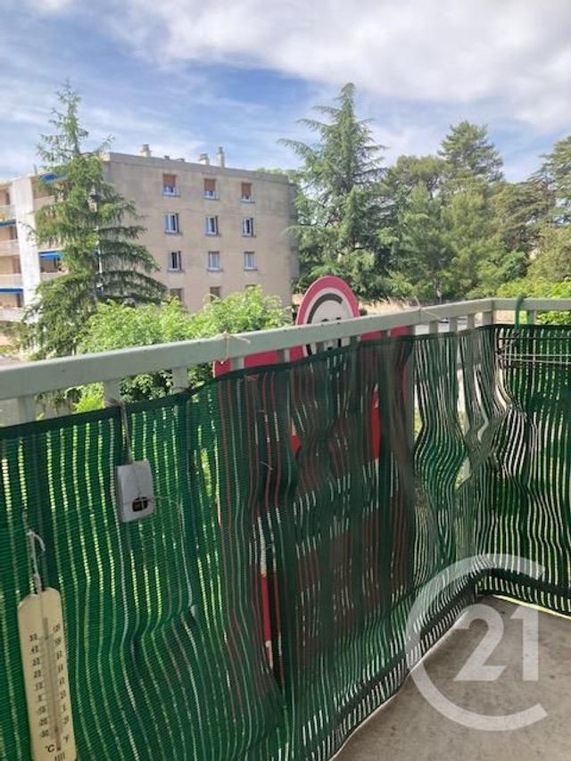 Appartement F4 à vendre - 4 pièces - 65.79 m2 - BAGNOLS SUR CEZE - 30 - LANGUEDOC-ROUSSILLON - Century 21 La Big Appartement F4 à vendre - 4 pièces - 65.79 m2 - BAGNOLS SUR CEZE - 30 - LANGUEDOC-ROUSSILLON - Century 21 La Big