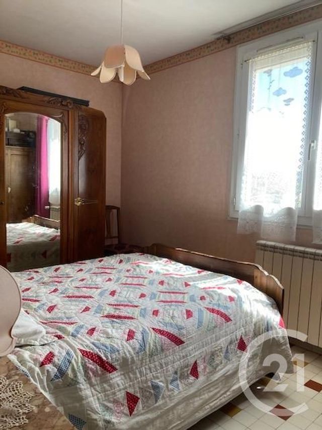Appartement F4 à vendre - 4 pièces - 65.79 m2 - BAGNOLS SUR CEZE - 30 - LANGUEDOC-ROUSSILLON - Century 21 La Big Appartement F4 à vendre - 4 pièces - 65.79 m2 - BAGNOLS SUR CEZE - 30 - LANGUEDOC-ROUSSILLON - Century 21 La Big