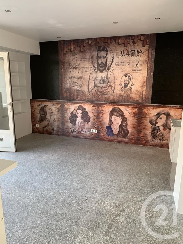 Afficher la photo en grand Local à louer - 1 pièce - 40.0 m2 - BAGNOLS SUR CEZE - 30 - LANGUEDOC-ROUSSILLON - Century 21 La Big