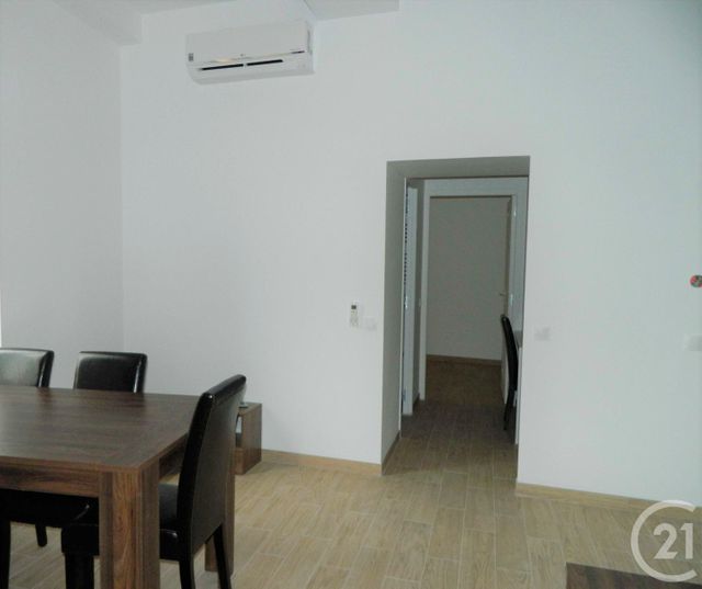 Appartement T2 à louer - 2 pièces - 33.0 m2 - BAGNOLS SUR CEZE - 30 - LANGUEDOC-ROUSSILLON - Century 21 La Big Appartement T2 à louer - 2 pièces - 33.0 m2 - BAGNOLS SUR CEZE - 30 - LANGUEDOC-ROUSSILLON - Century 21 La Big
