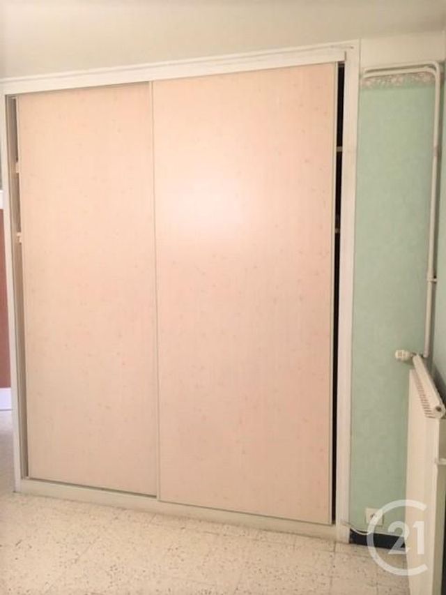 appartement à louer - 3 pièces - 60.0 m2 - BAGNOLS SUR CEZE - 30 - LANGUEDOC-ROUSSILLON - Century 21 La Big appartement à louer - 3 pièces - 60.0 m2 - BAGNOLS SUR CEZE - 30 - LANGUEDOC-ROUSSILLON - Century 21 La Big