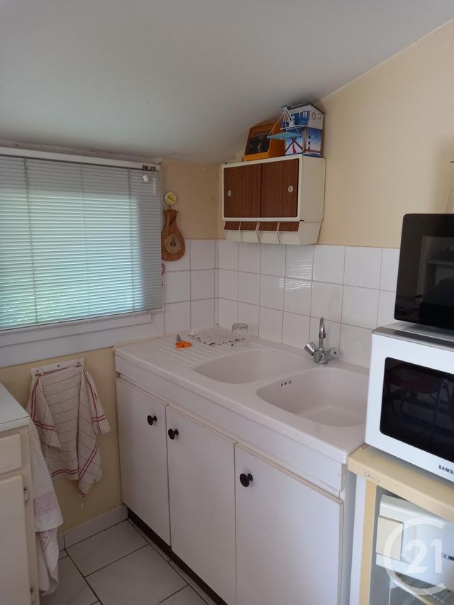 Appartement F3 à louer - 3 pièces - 50.0 m2 - ST GERVAIS - 30 - LANGUEDOC-ROUSSILLON - Century 21 La Big Appartement F3 à louer - 3 pièces - 50.0 m2 - ST GERVAIS - 30 - LANGUEDOC-ROUSSILLON - Century 21 La Big