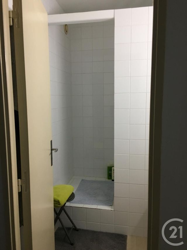Afficher la photo en grand Appartement F2 à louer - 2 pièces - 38.0 m2 - BAGNOLS SUR CEZE - 30 - LANGUEDOC-ROUSSILLON - Century 21 La Big