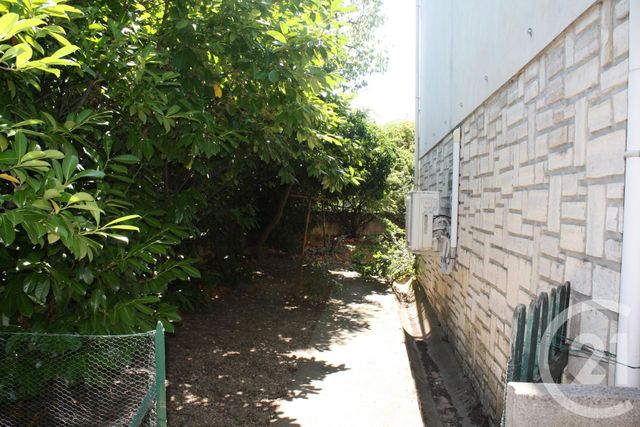 Afficher la photo en grand maison à vendre - 7 pièces - 137.42 m2 - BAGNOLS SUR CEZE - 30 - LANGUEDOC-ROUSSILLON - Century 21 La Big