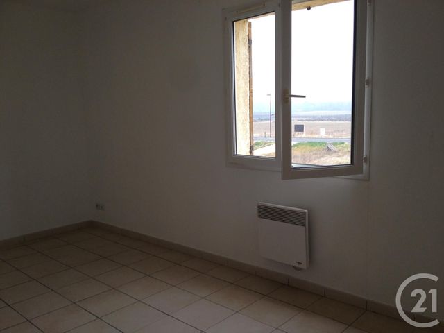 Afficher la photo en grand maison à louer - 4 pièces - 100.0 m2 - LAUDUN - 30 - LANGUEDOC-ROUSSILLON - Century 21 La Big