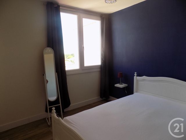 Afficher la photo en grand appartement à louer - 4 pièces - 70.0 m2 - BAGNOLS SUR CEZE - 30 - LANGUEDOC-ROUSSILLON - Century 21 La Big