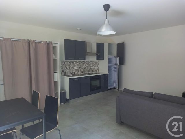 Afficher la photo en grand Appartement F1 à louer - 1 pièce - 40.0 m2 - BAGNOLS SUR CEZE - 30 - LANGUEDOC-ROUSSILLON - Century 21 La Big
