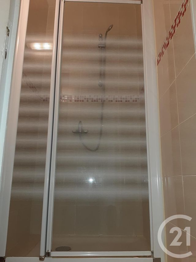 Afficher la photo en grand Appartement F3 à louer - 3 pièces - 45.53 m2 - BAGNOLS SUR CEZE - 30 - LANGUEDOC-ROUSSILLON - Century 21 La Big