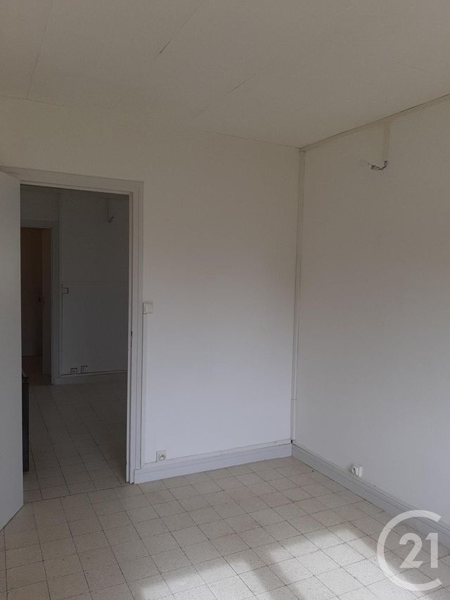 Afficher la photo en grand Appartement F3 à louer - 3 pièces - 45.53 m2 - BAGNOLS SUR CEZE - 30 - LANGUEDOC-ROUSSILLON - Century 21 La Big