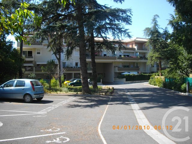 Afficher la photo en grand Appartement F1 à louer - 1 pièce - 22.0 m2 - BAGNOLS SUR CEZE - 30 - LANGUEDOC-ROUSSILLON - Century 21 La Big