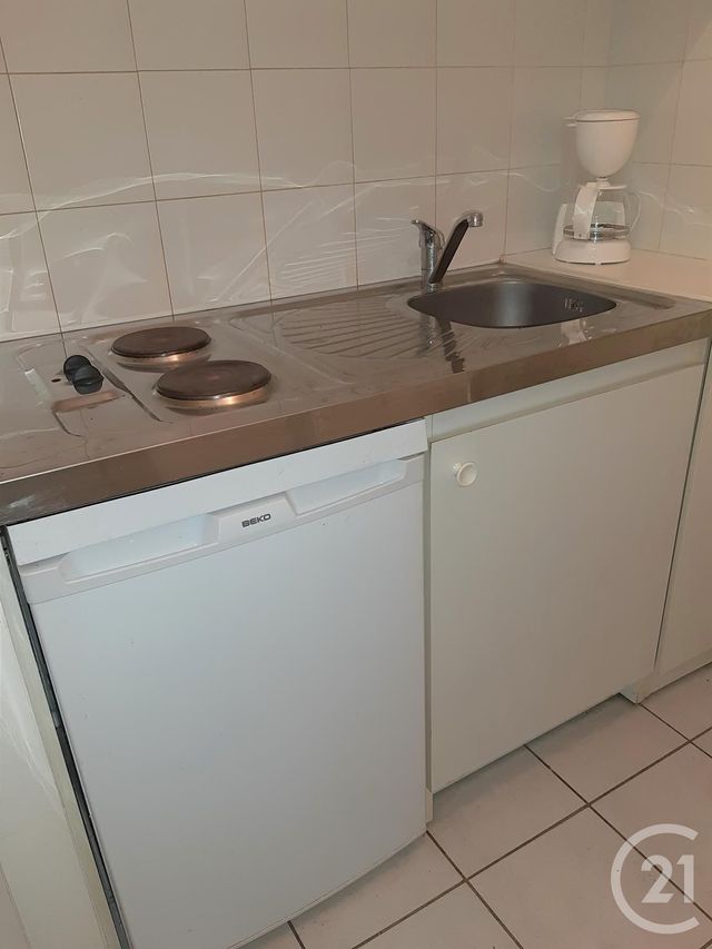 Afficher la photo en grand Appartement F1 à louer - 1 pièce - 22.0 m2 - BAGNOLS SUR CEZE - 30 - LANGUEDOC-ROUSSILLON - Century 21 La Big