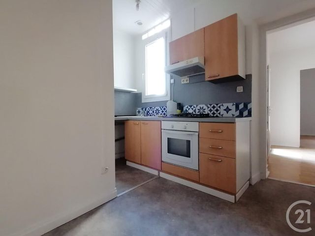 Appartement F2 à vendre - 2 pièces - 40.45 m2 - BAGNOLS SUR CEZE - 30 - LANGUEDOC-ROUSSILLON - Century 21 La Big