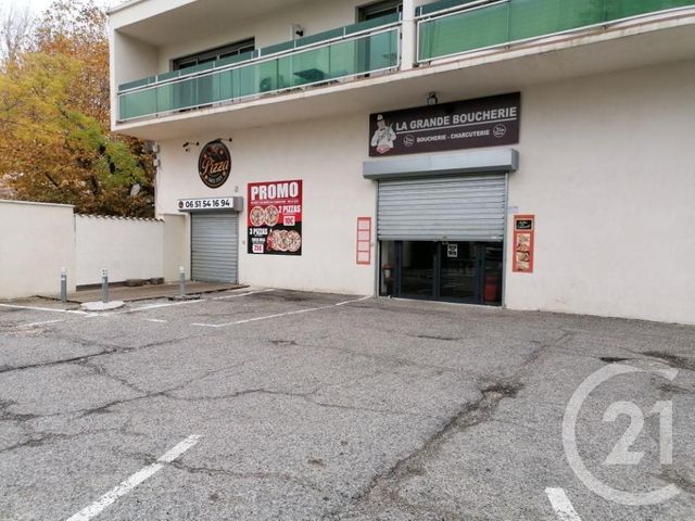 Appartement à vendre - 4 pièces - 188.0 m2 - BAGNOLS SUR CEZE - 30 - LANGUEDOC-ROUSSILLON - Century 21 La Big