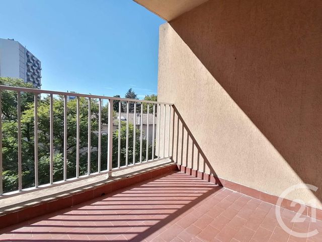 Appartement F2 à vendre - 2 pièces - 42.0 m2 - BAGNOLS SUR CEZE - 30 - LANGUEDOC-ROUSSILLON - Century 21 La Big