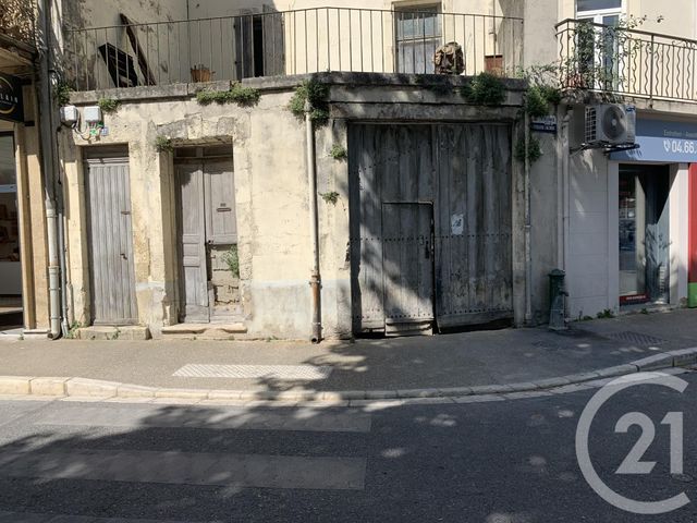 Parking à louer BAGNOLS SUR CEZE
