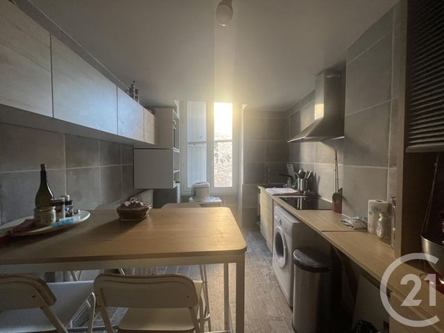 Appartement F2 à vendre - 10 pièces - 360.65 m2 - BAGNOLS SUR CEZE - 30 - LANGUEDOC-ROUSSILLON - Century 21 La Big