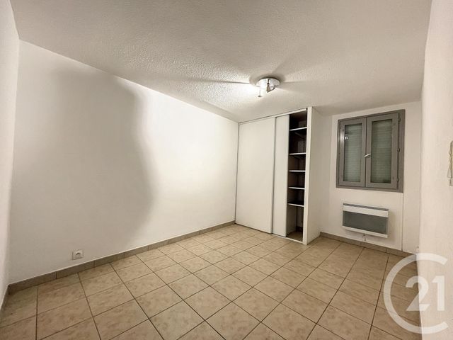 Appartement T3 à vendre - 5 pièces - 73.0 m2 - BAGNOLS SUR CEZE - 30 - LANGUEDOC-ROUSSILLON - Century 21 La Big