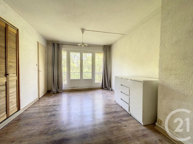 Appartement F3 à vendre - 4 pièces - 50.06 m2 - ST NAZAIRE - 30 - LANGUEDOC-ROUSSILLON - Century 21 La Big