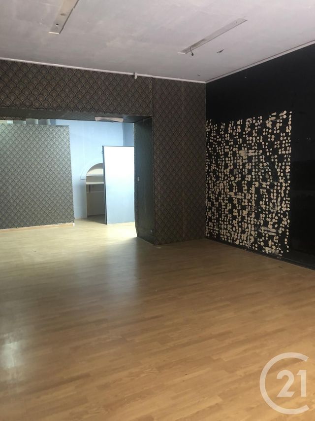 Appartement F2 à louer - 4 pièces - 80.0 m2 - BAGNOLS SUR CEZE - 30 - LANGUEDOC-ROUSSILLON - Century 21 La Big