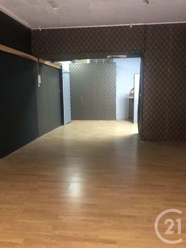 Appartement F2 à louer - 4 pièces - 80.0 m2 - BAGNOLS SUR CEZE - 30 - LANGUEDOC-ROUSSILLON - Century 21 La Big