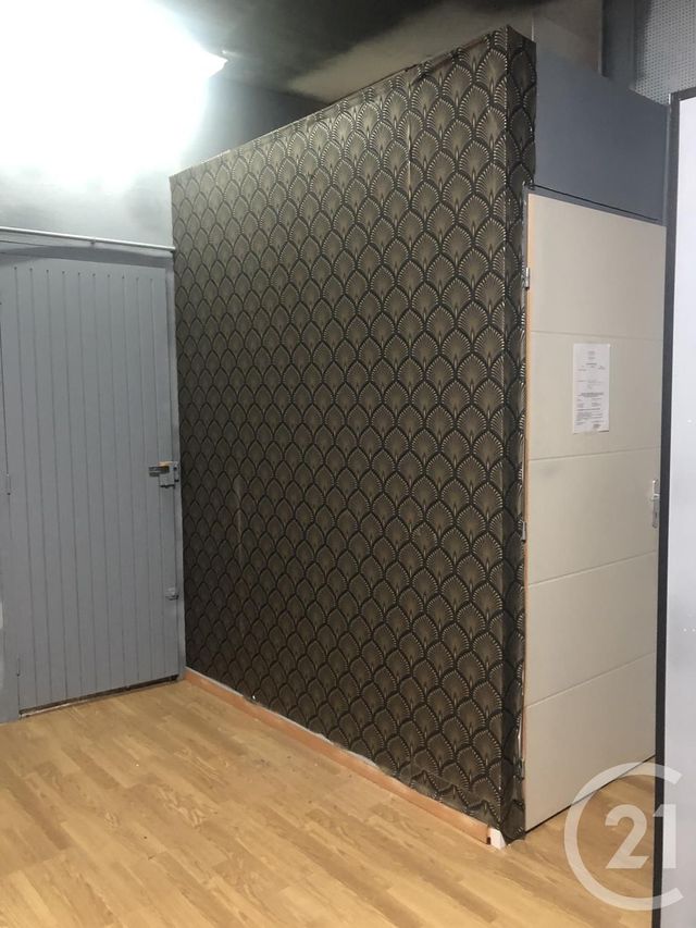 Appartement F2 à louer - 4 pièces - 80.0 m2 - BAGNOLS SUR CEZE - 30 - LANGUEDOC-ROUSSILLON - Century 21 La Big