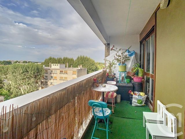 Appartement F3 à vendre - 3 pièces - 54.55 m2 - AVIGNON - 84 - PROVENCE-ALPES-COTE-D-AZUR - Century 21 La Big