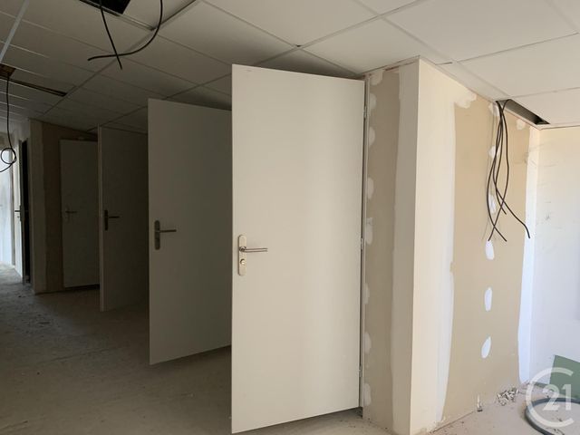 commerce à louer - 263.0 m2 - MONTELIMAR - 26 - RHONE-ALPES - Century 21 La Big