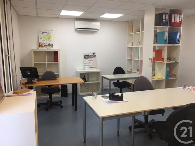 Appartement à louer - 2 pièces - 130.0 m2 - AVIGNON - 84 - PROVENCE-ALPES-COTE-D-AZUR - Century 21 La Big