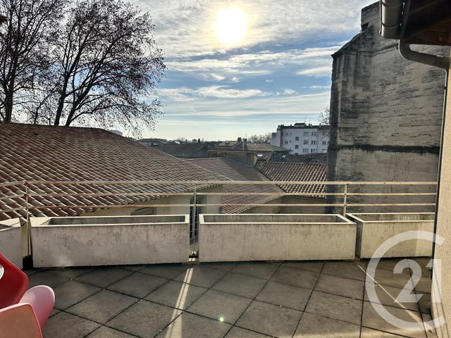 Appartement à louer - 2 pièces - 130.0 m2 - AVIGNON - 84 - PROVENCE-ALPES-COTE-D-AZUR - Century 21 La Big