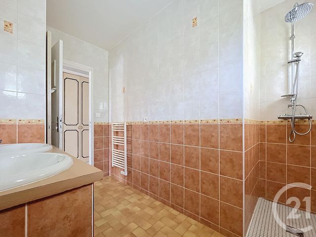 maison à vendre - 4 pièces - 100.2 m2 - BAGNOLS SUR CEZE - 30 - LANGUEDOC-ROUSSILLON - Century 21 La Big