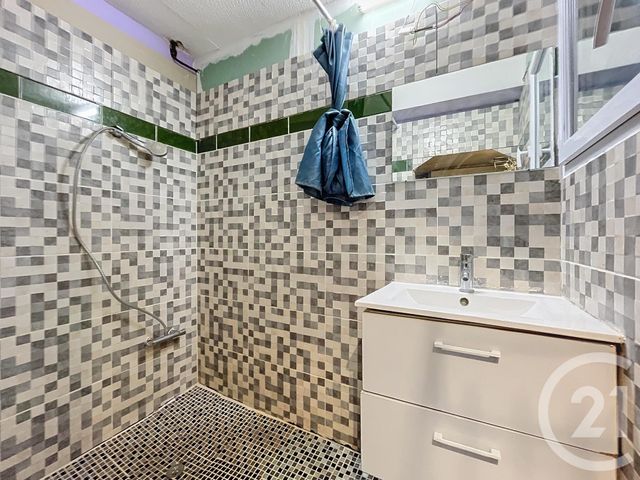 maison à vendre - 7 pièces - 170.18 m2 - BAGNOLS SUR CEZE - 30 - LANGUEDOC-ROUSSILLON - Century 21 La Big