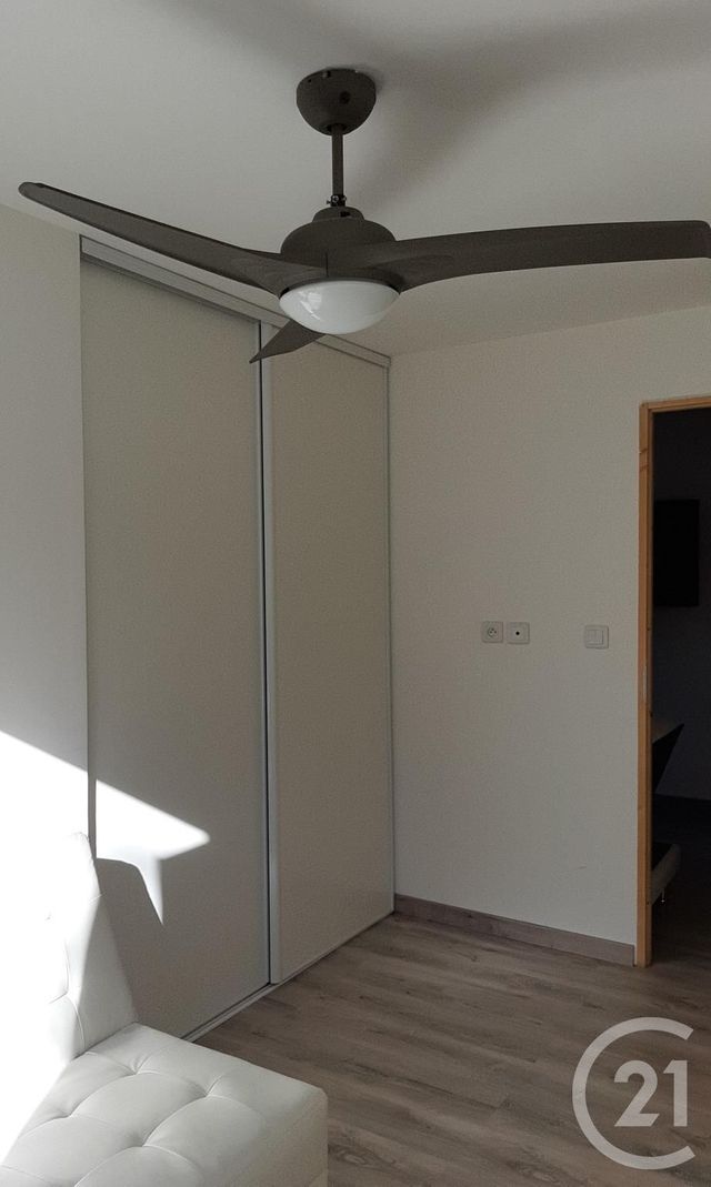 Appartement F3 à louer - 3 pièces - 45.0 m2 - BAGNOLS SUR CEZE - 30 - LANGUEDOC-ROUSSILLON - Century 21 La Big