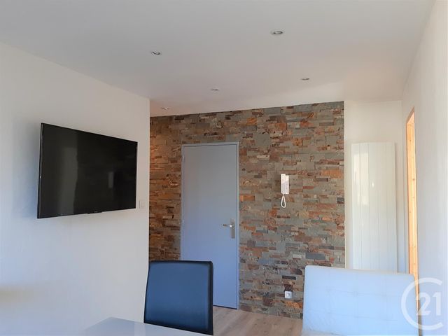 Appartement F3 à louer - 3 pièces - 45.0 m2 - BAGNOLS SUR CEZE - 30 - LANGUEDOC-ROUSSILLON - Century 21 La Big