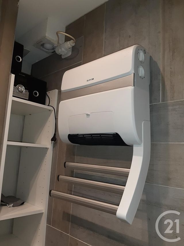 Appartement F3 à louer - 3 pièces - 45.0 m2 - BAGNOLS SUR CEZE - 30 - LANGUEDOC-ROUSSILLON - Century 21 La Big