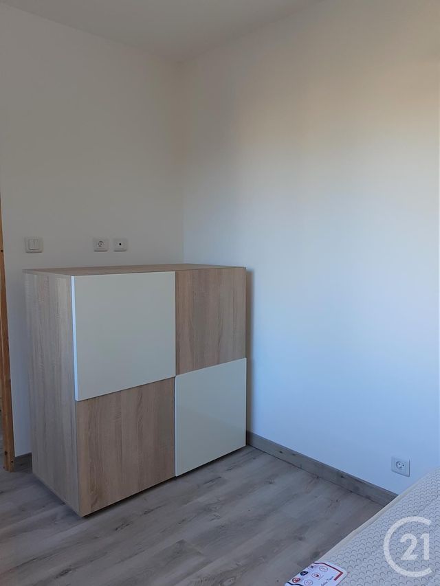 Appartement F3 à louer - 3 pièces - 45.0 m2 - BAGNOLS SUR CEZE - 30 - LANGUEDOC-ROUSSILLON - Century 21 La Big